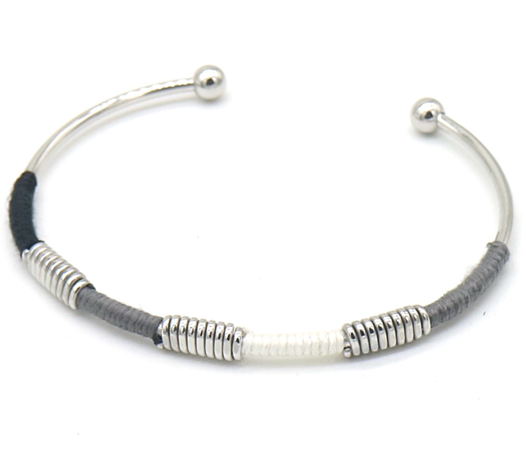 E-E15.2 B010-032S S. Steel Bangle Woven Fabric