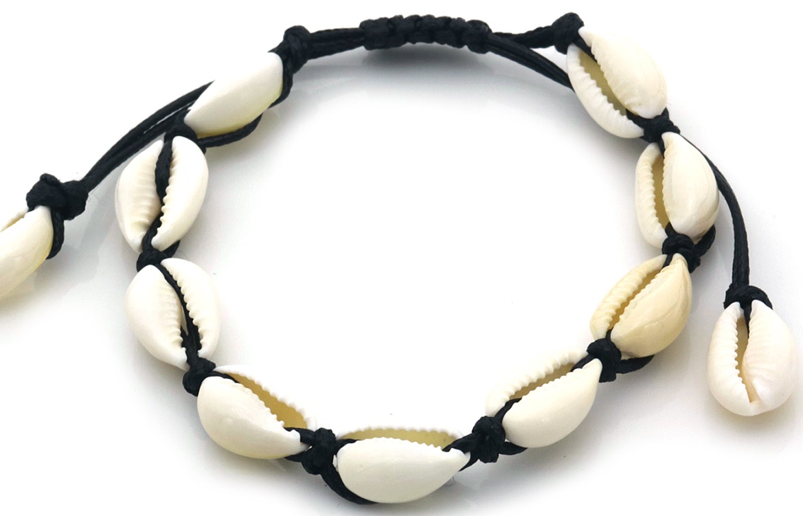 G-E21.3 B938-004-2 Bracelet Shells Beige