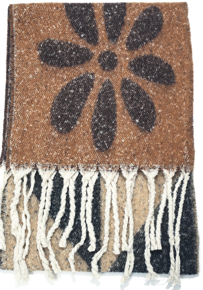 K-C3.1  SCARF705-234-6 Winter Scarf Flower 190x40cm