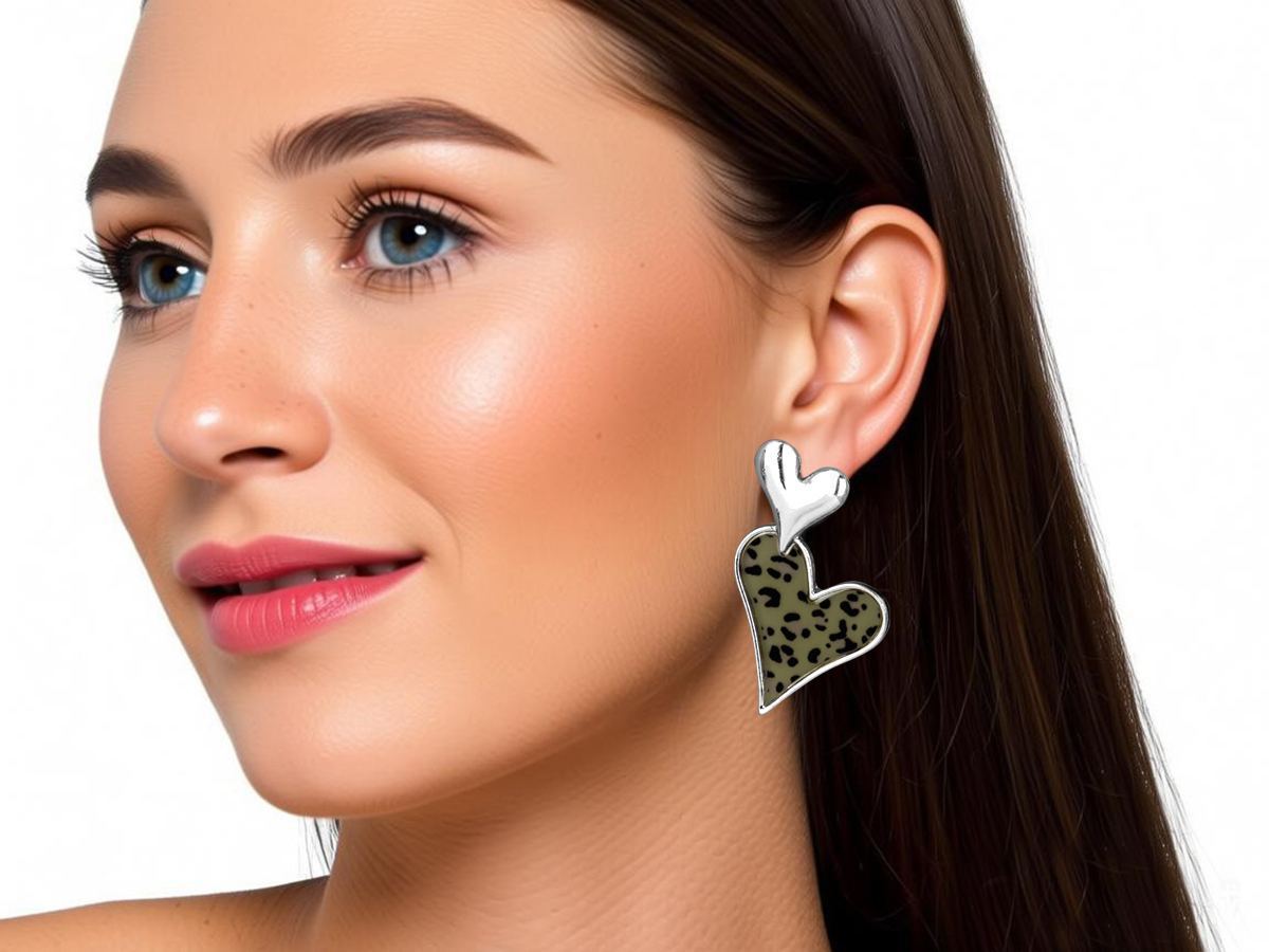 H-A19.5 E2591-160S Fashion Earrings Hearts Leopard 5cm