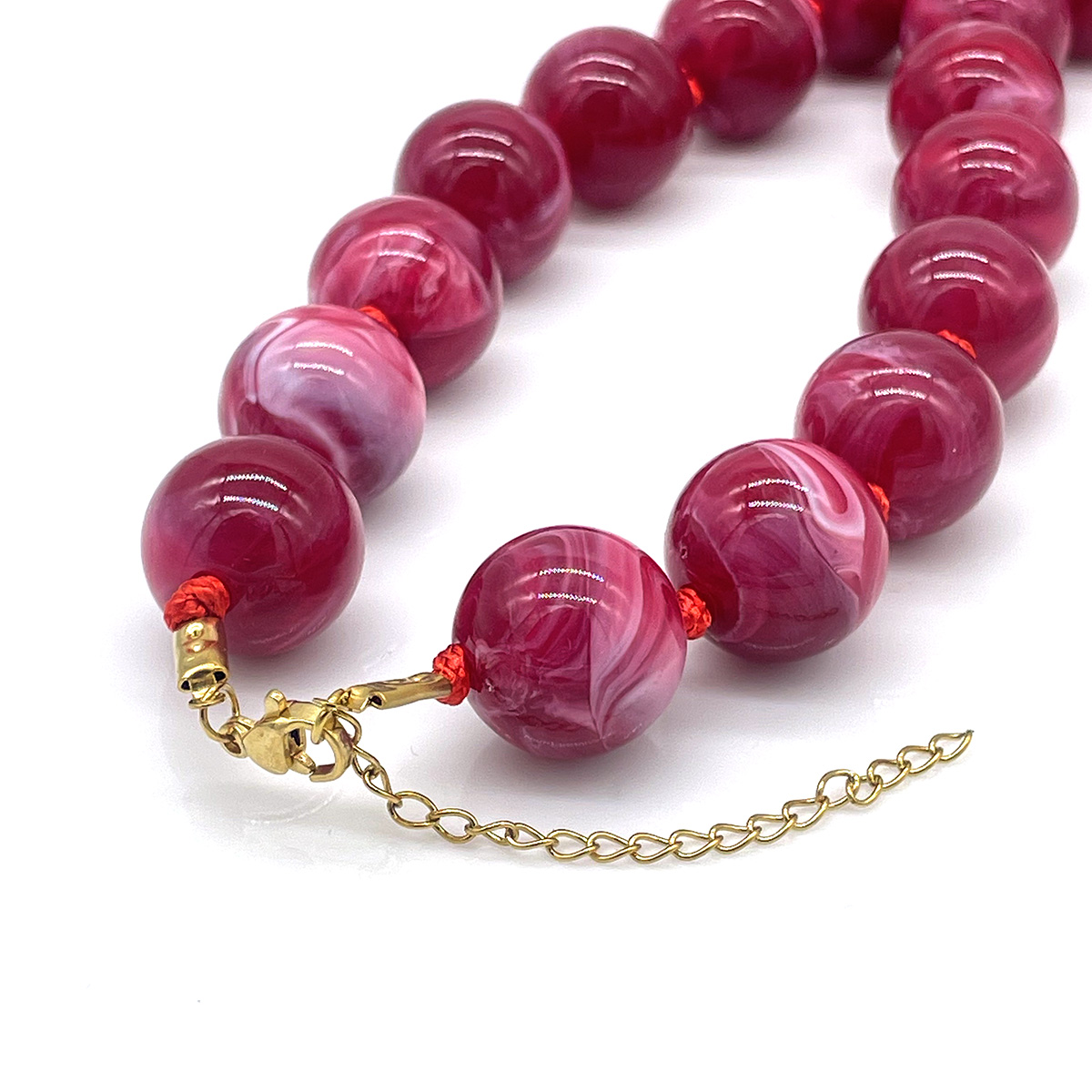 F-C12.1 N2582-017-4 Necklace with15mm  Acrylic Beads 47-55cm Purple